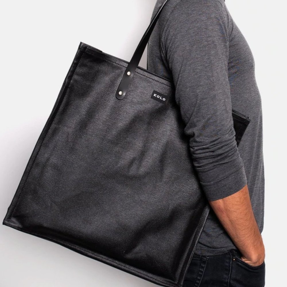 Kolo Weatherproof Mercato Tote in metallic waxed cotton